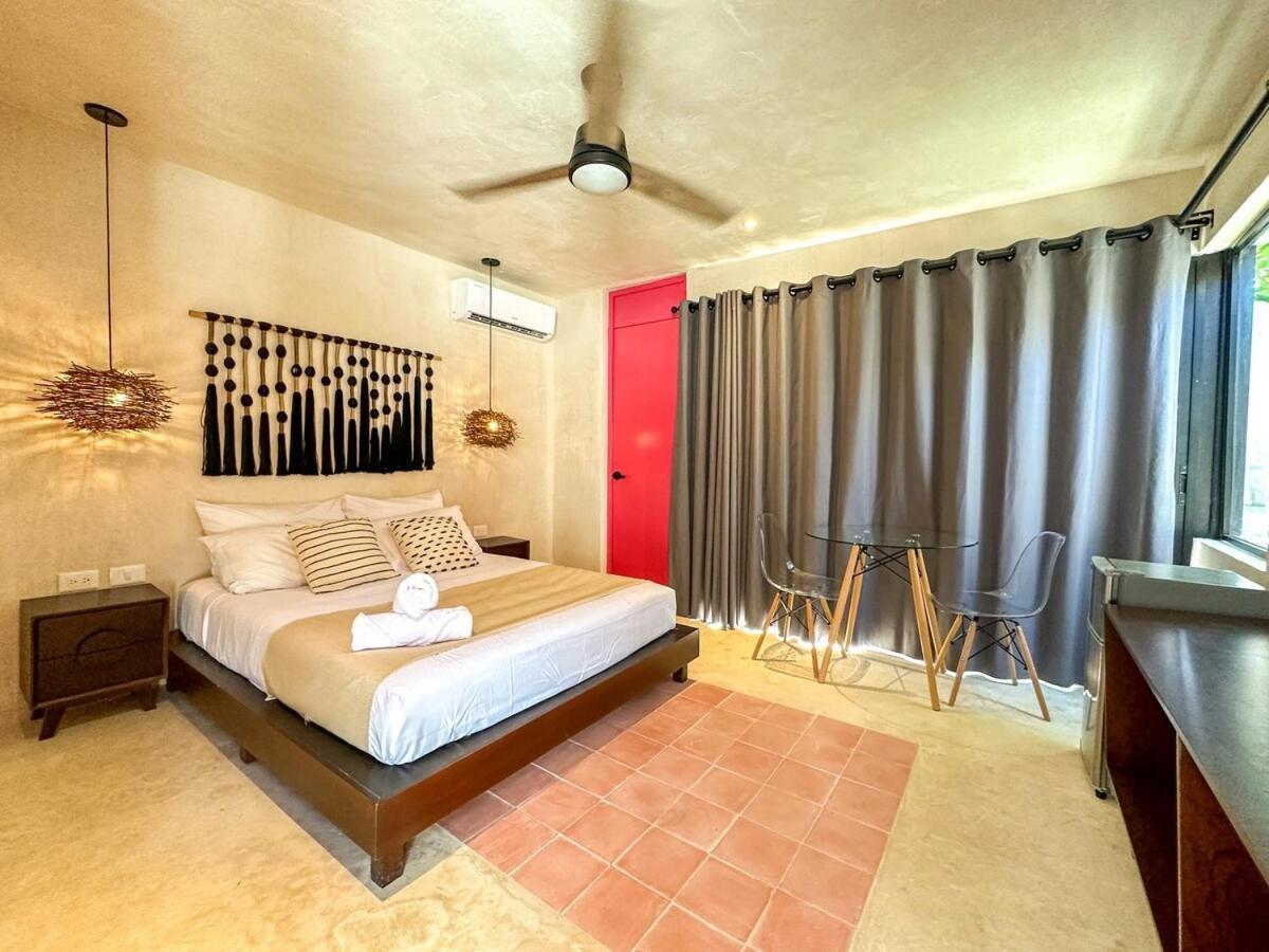 Uayma Increible Cuarto En El Centro Con Piscina Inn *