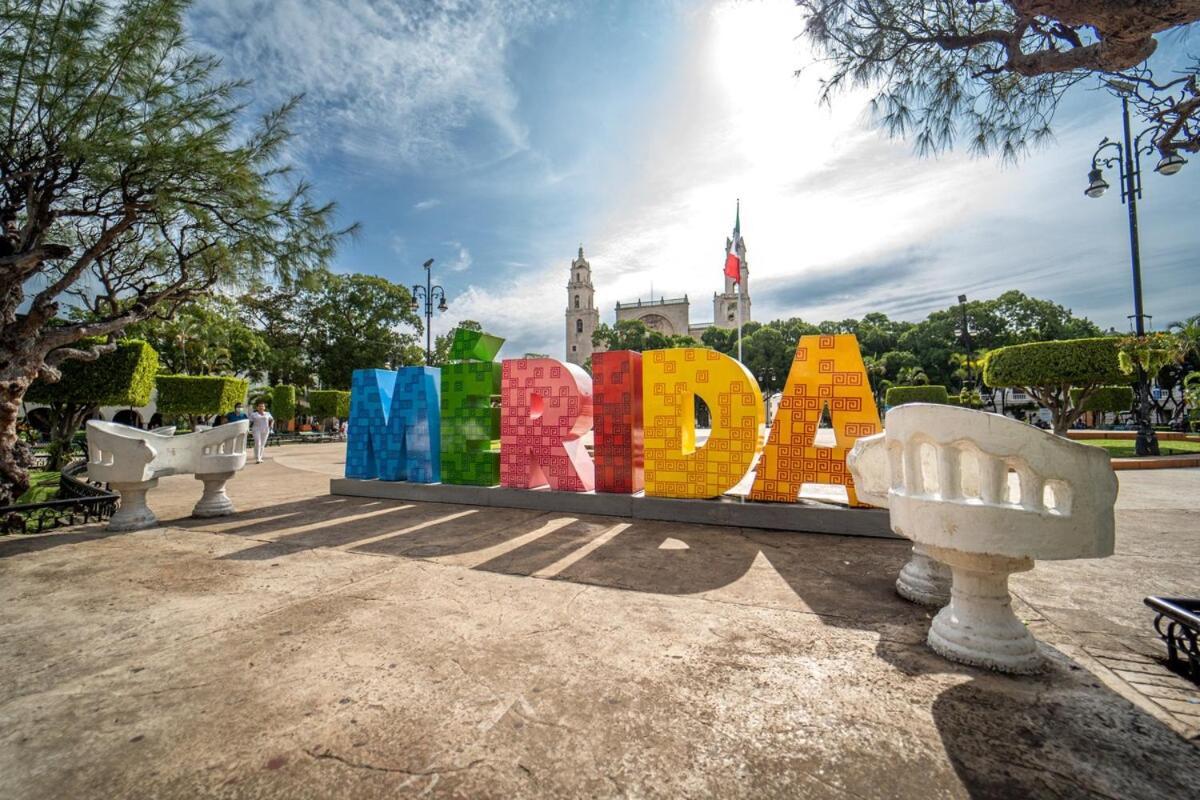 Uayma Increible Cuarto En El Centro Con Piscina